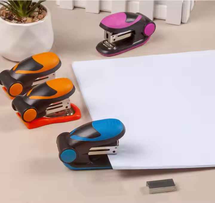 Set of 3 Mini Portable Stapler Set for School and Business - Project M Shop