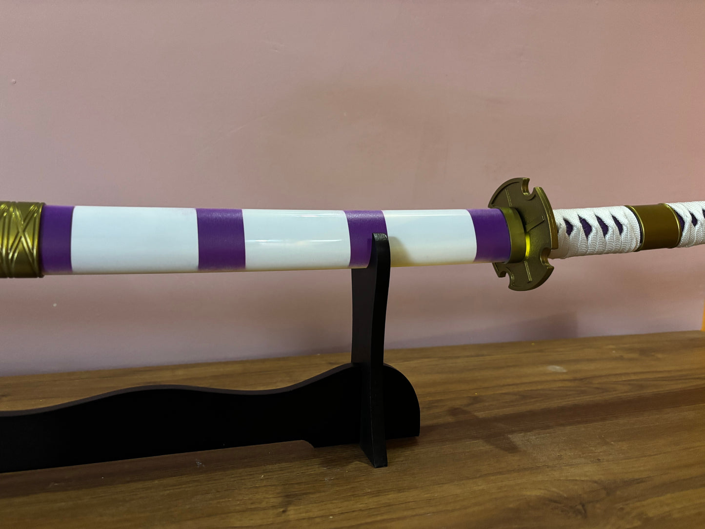 One Piece Wooden LED Katana | Nidai Kitetsu Monkey D Luffy Wooden Sword for Cosplay - Project M Shop