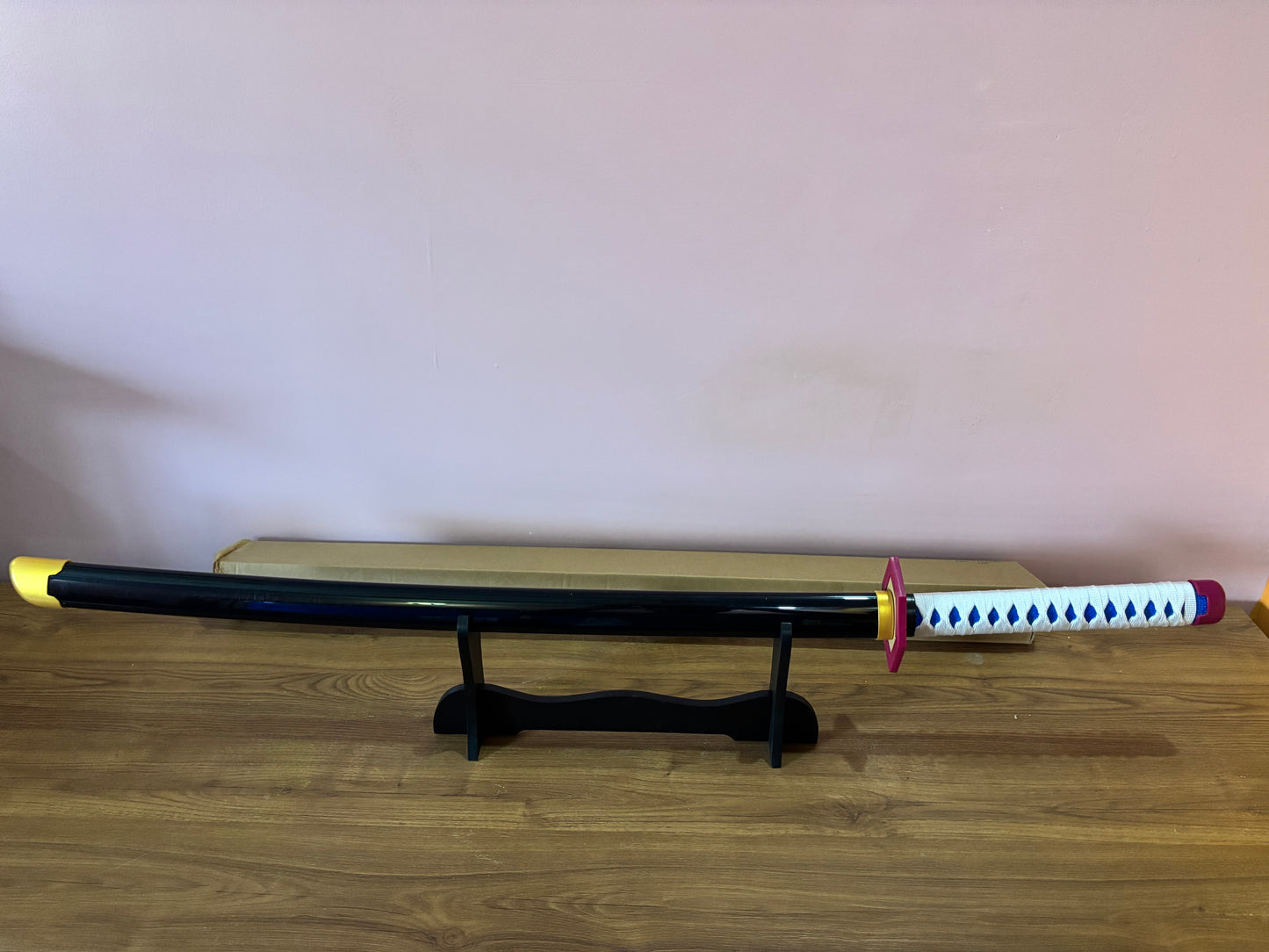 Tomioka Giyuu LED Katana – Blue Demon Slayer-Inspired Glowing Sword - Project M Shop