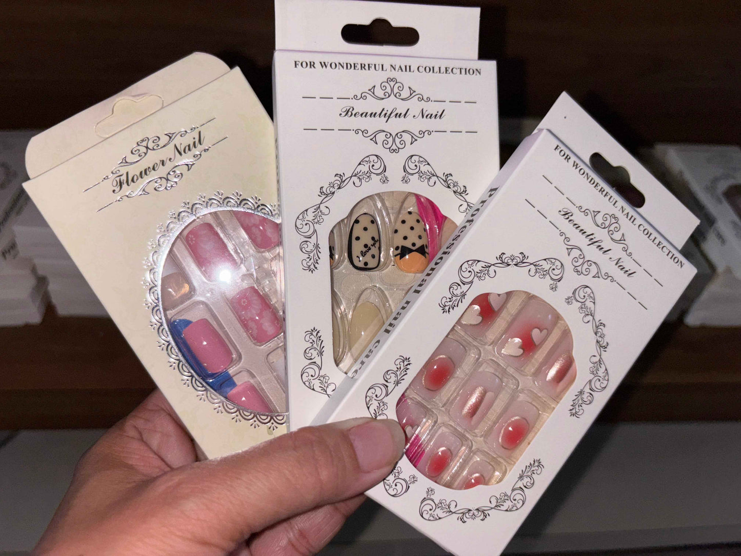 Set of 3 Press-on Nails Set - 24 PCs Stylish Nail Press-ons - Project M Shop
