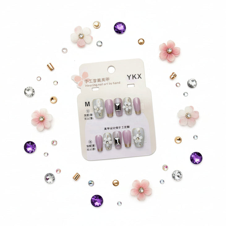 Flower With Gemstone Elegant Press-On Nails - M Size - Project M Shop
