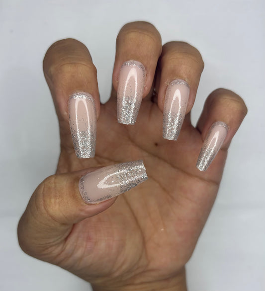 24 PCs Press-on Nails Set | Stylish Press-on Nails Set for All Occasions
