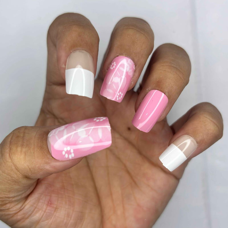 24 PCs Press-on Nails Set - Premium Quality Press-on Nails Set (SKU-De-Asort-10)
