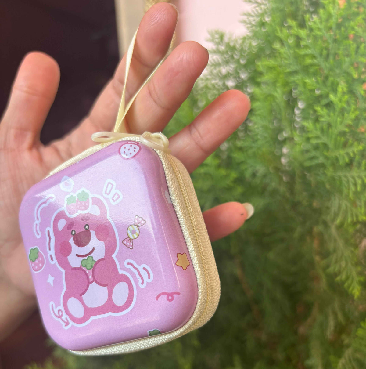 Cute Bear Coin Keeper Keychain – Secure Storage Charm