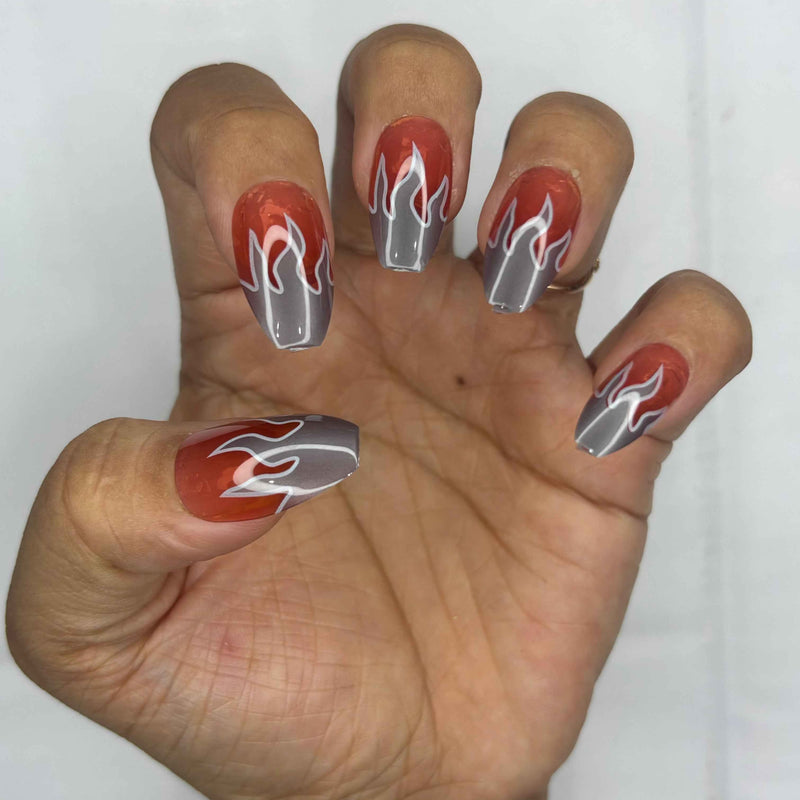 24 PCs Press-on Nails Set - Stylish and Durable Press-on Nails Set