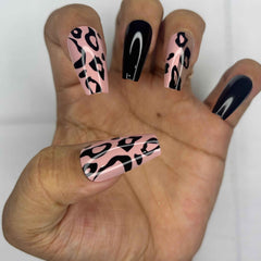 24 PCs Press-on Nails Set - Stylish and Easy Application
