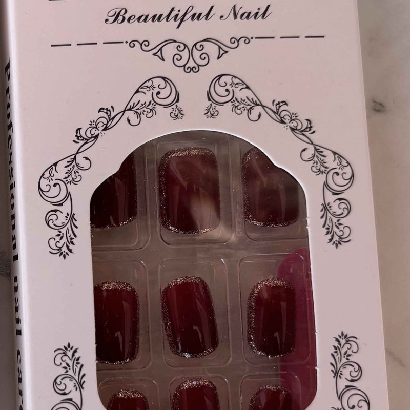 24 PCs Press-on Nails Set | High-Quality Press-on Nails Set - Project M Shop