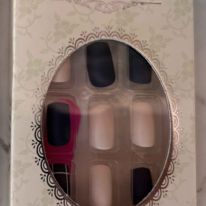 24 PCs Press-on Nails Set - Stylish Press-on Nails Set for Perfect Manicure - Project M Shop